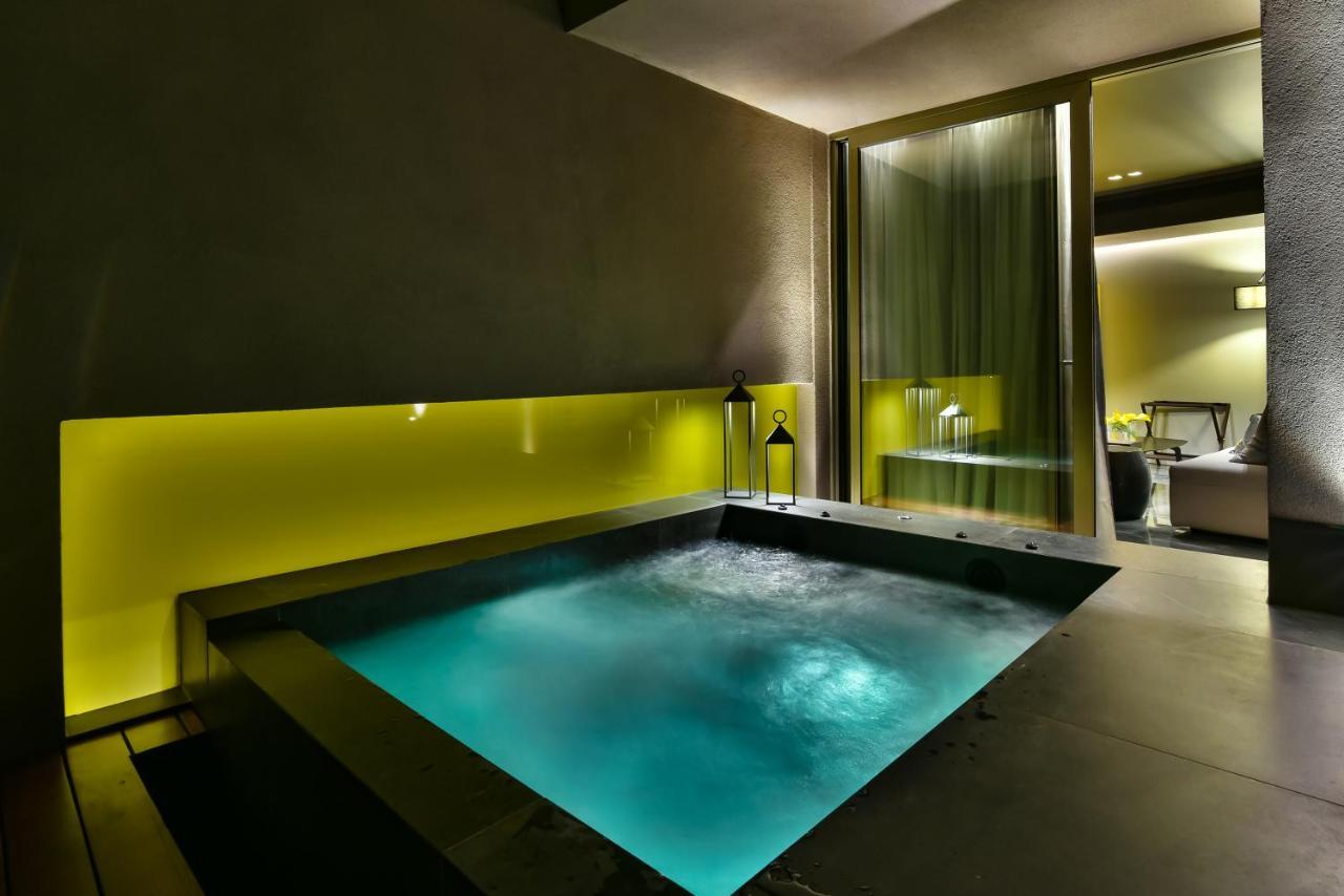 Nikiou Suites Luxury Residence Atény Exteriér fotografie