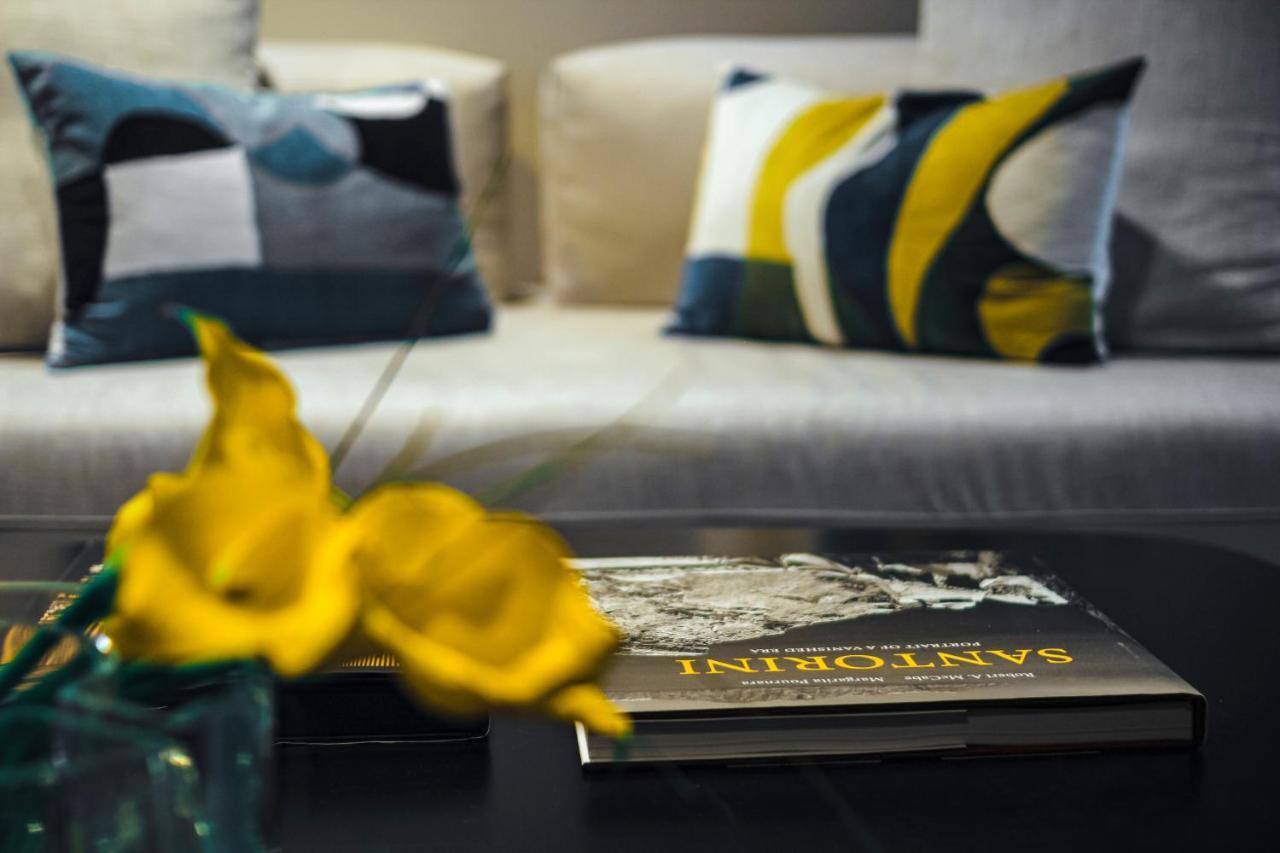 Nikiou Suites Luxury Residence Atény Exteriér fotografie