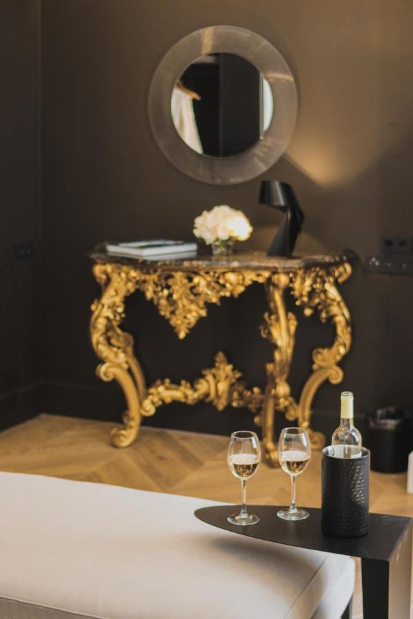 Nikiou Suites Luxury Residence Atény Exteriér fotografie
