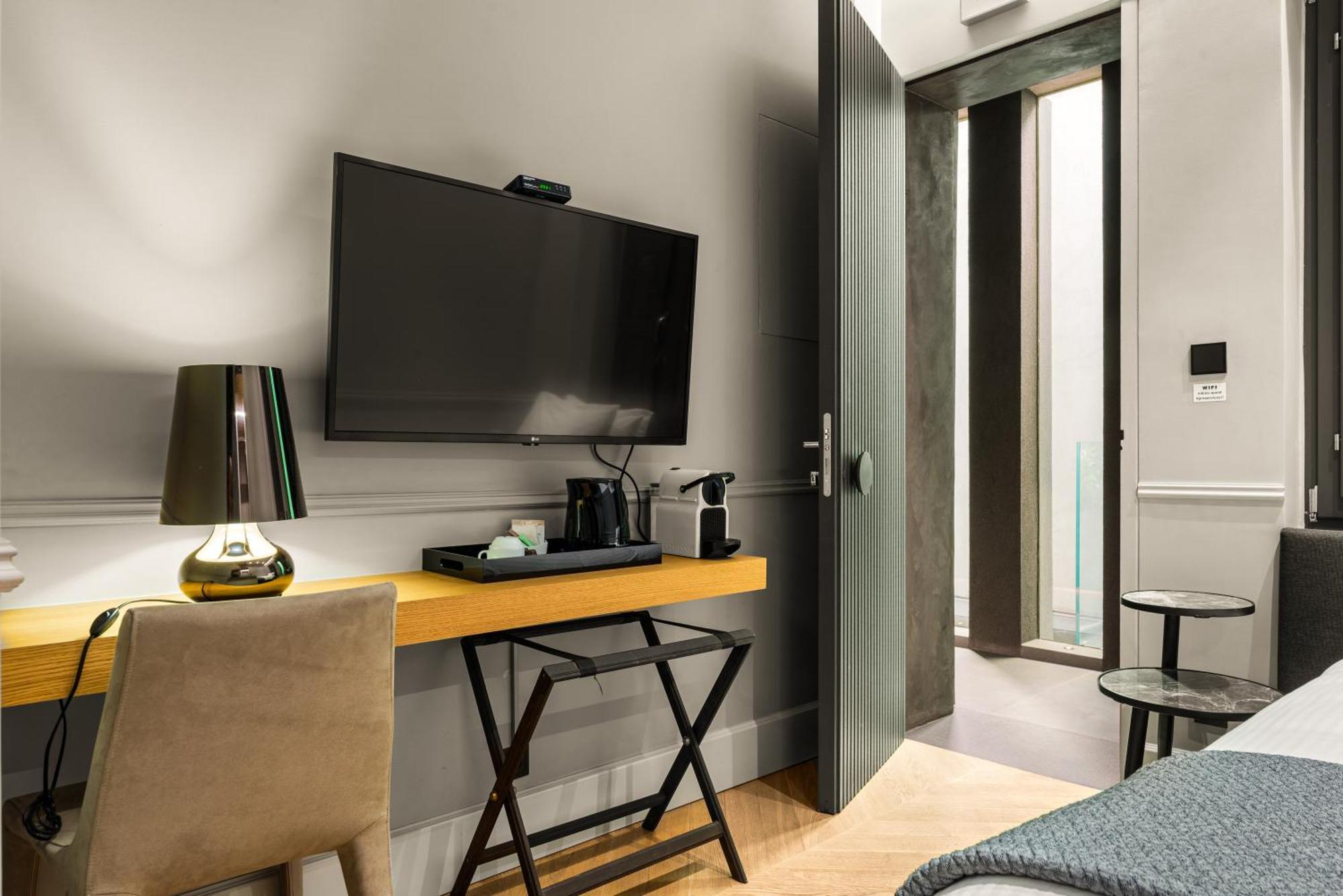 Nikiou Suites Luxury Residence Atény Exteriér fotografie