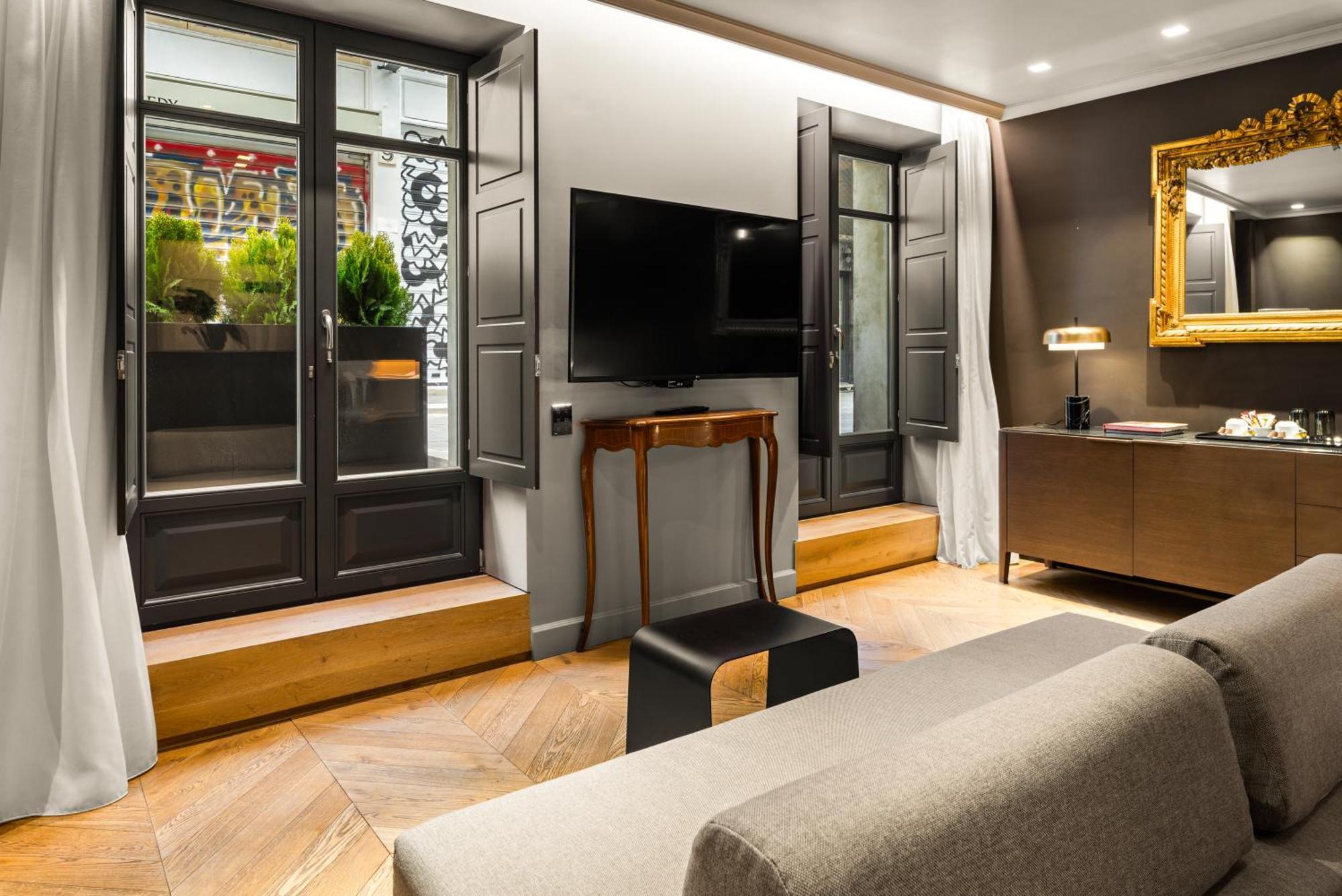 Nikiou Suites Luxury Residence Atény Exteriér fotografie